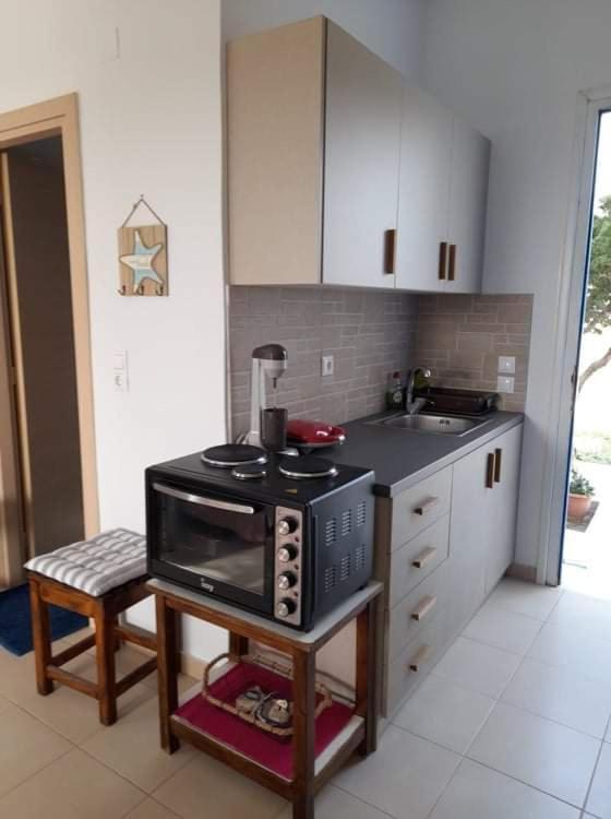 Glyfada Suite Kastraki  Ngoại thất bức ảnh